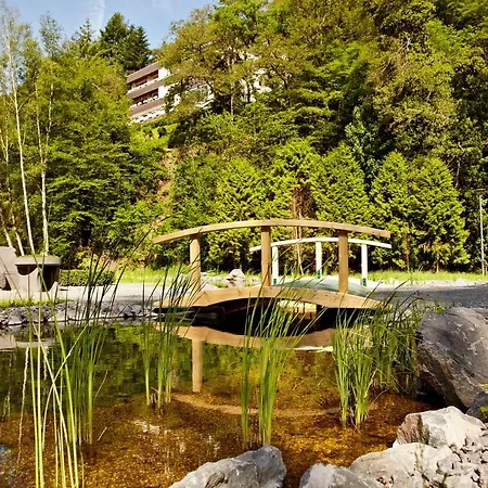 Haus Zur Sonne 度假居